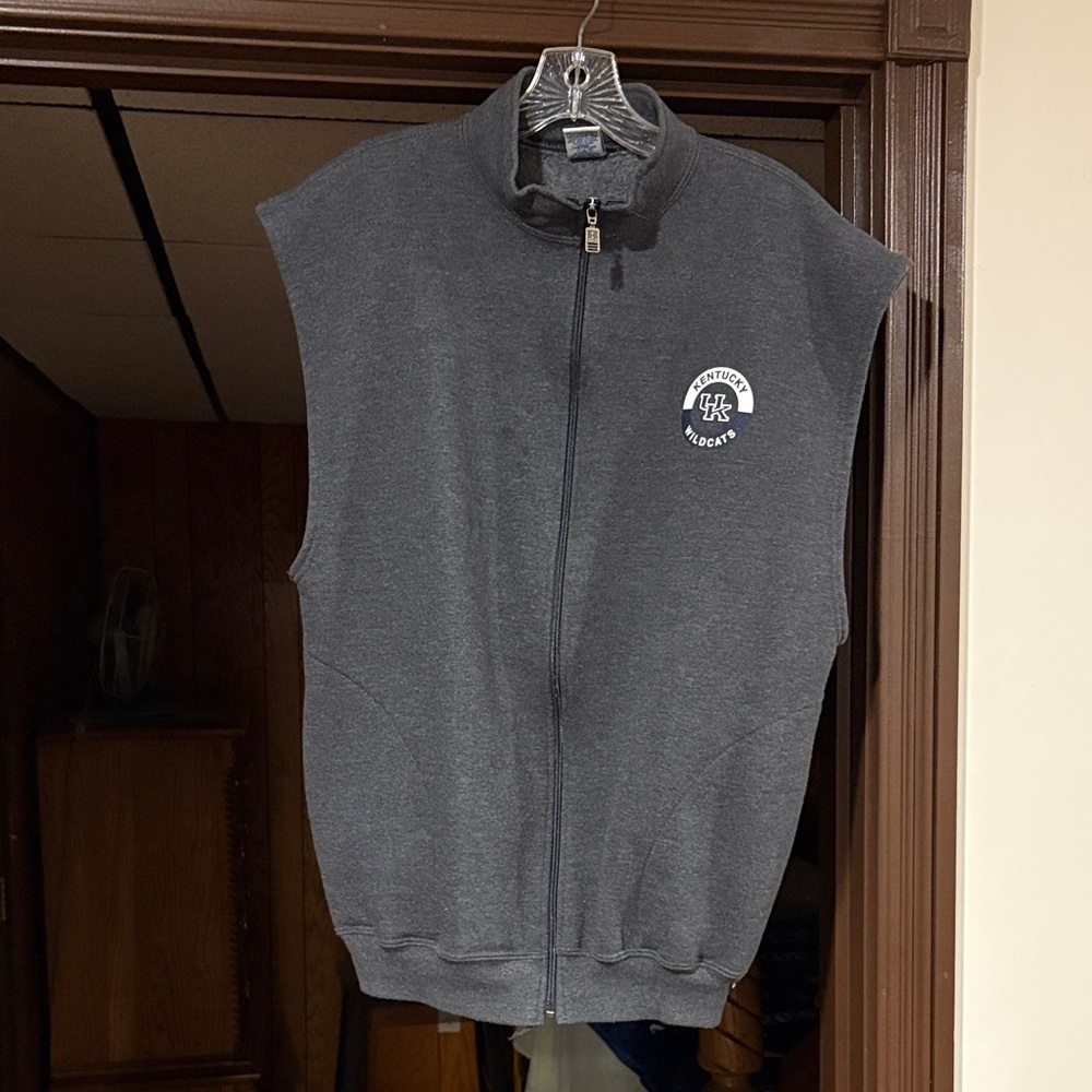 Russell Athletic UK Kentucky Wildcats Gray Vest